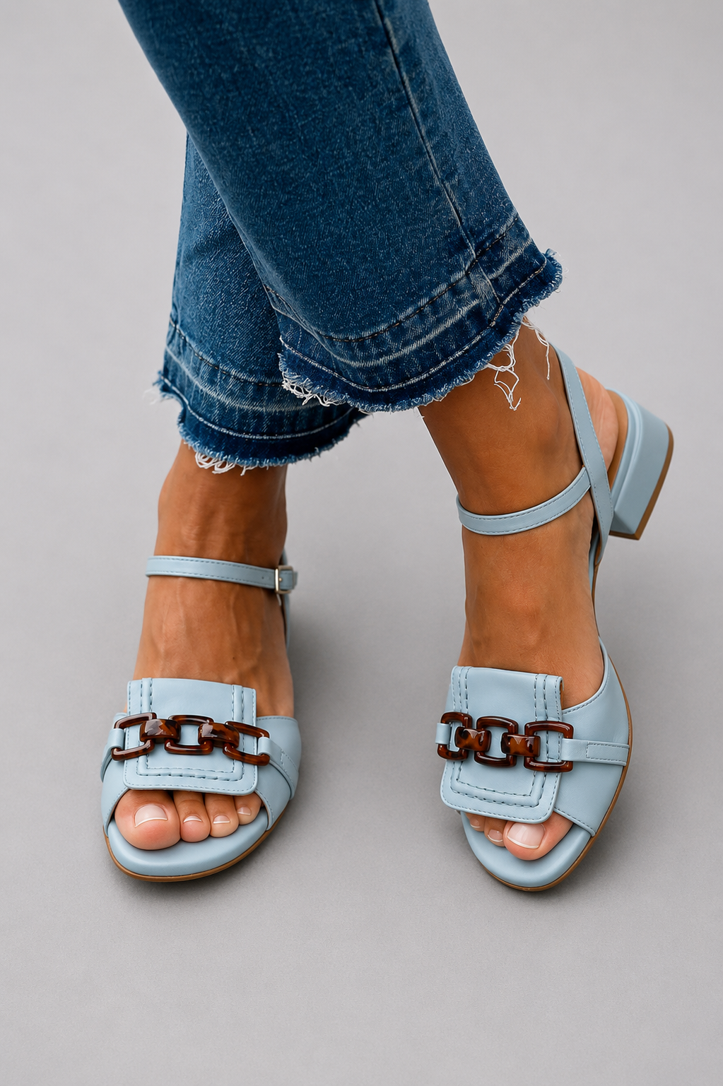 Sandali Eleganti Con Tacco Medio Celesti Da Donna