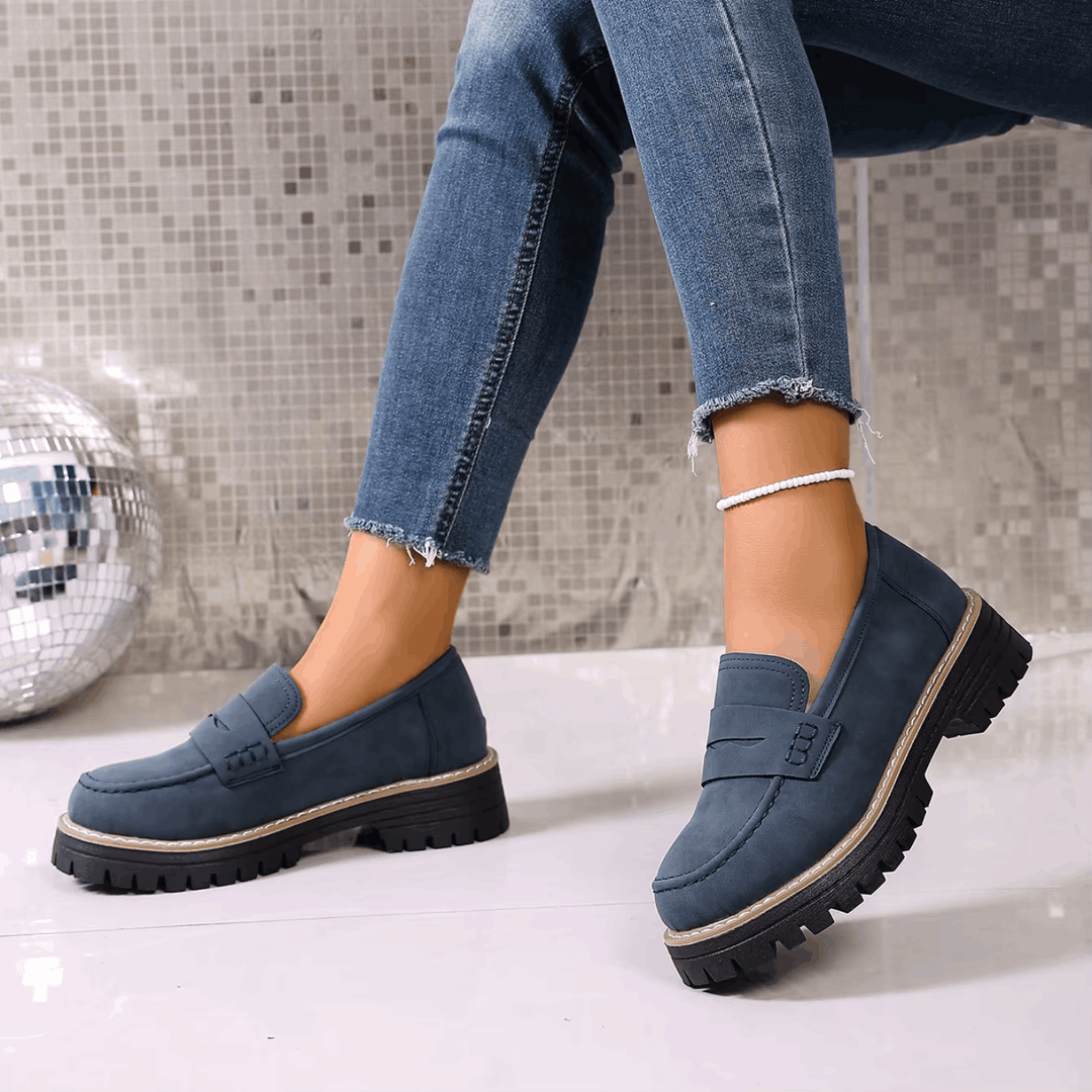 Mocassini Con Plateau Stile College Da Donna