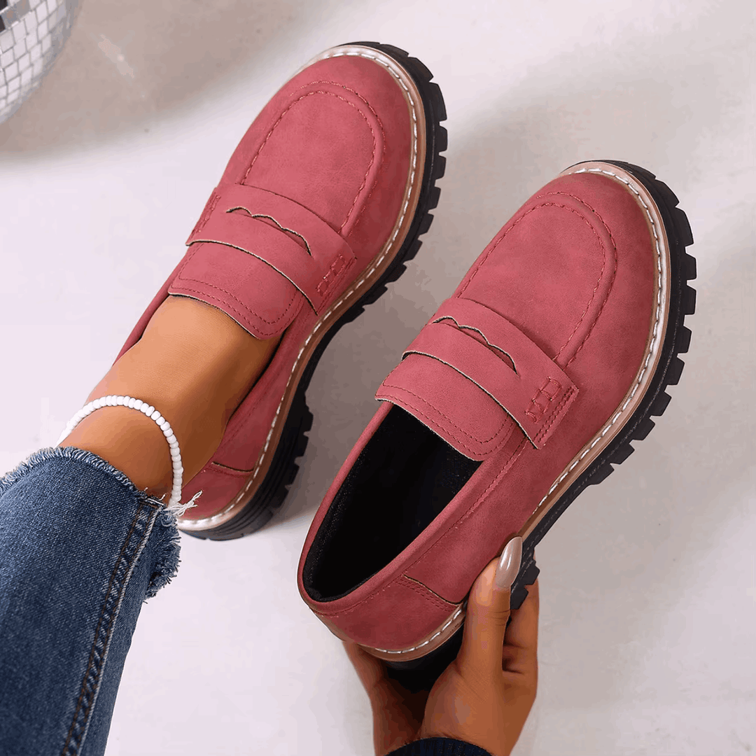 Mocassini Con Plateau Stile College Da Donna