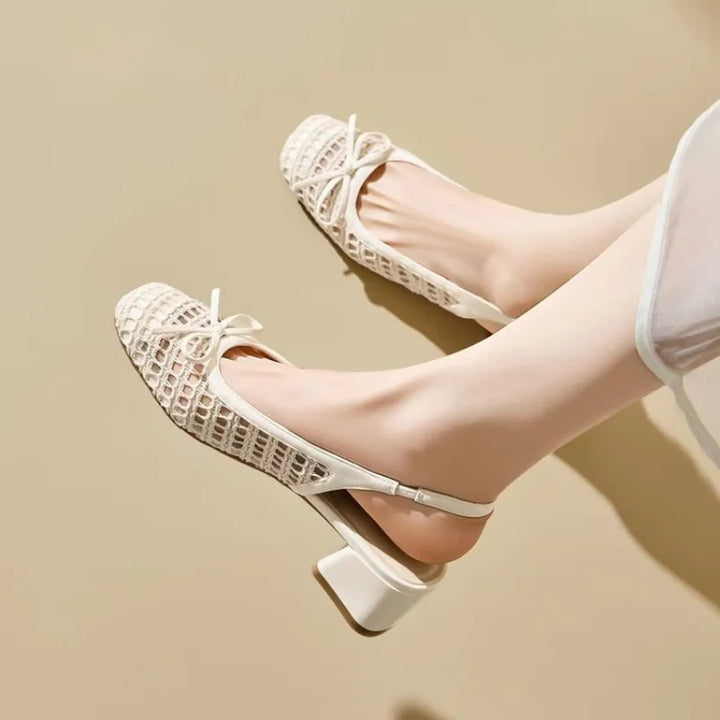 Scarpe Mary Jane Traforate con Tacco Medio e Fiocco da Donna
